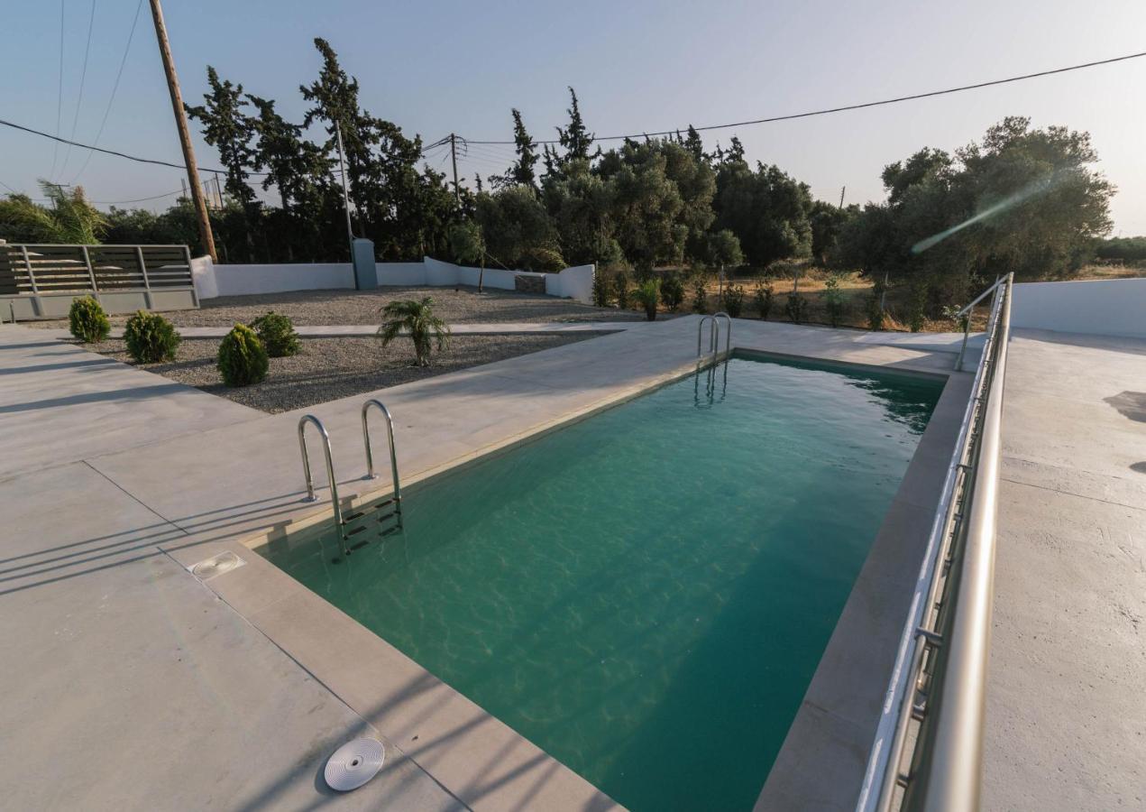 קוקינוס פירגוס Anastasia'S Luxury Homes מראה חיצוני תמונה